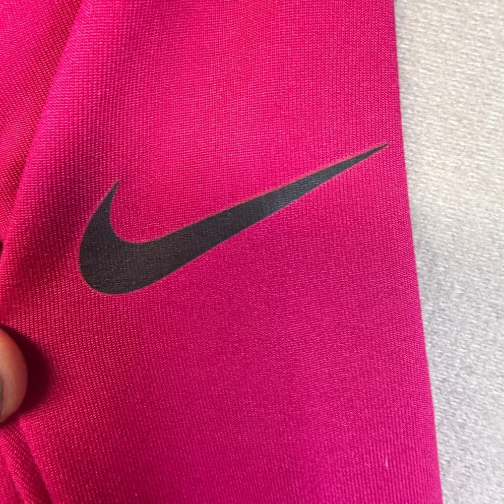 Nike Pro Dri-FIT Pullover Womens M Pink El Salvador Poly 1/2 Zip Thumbhole Top